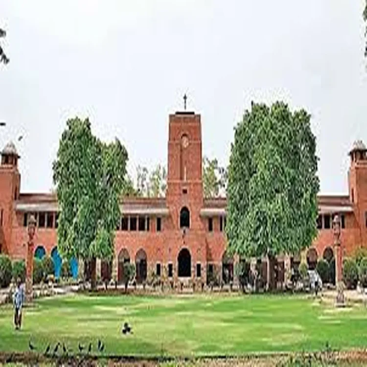 Delhi university online credit concerns