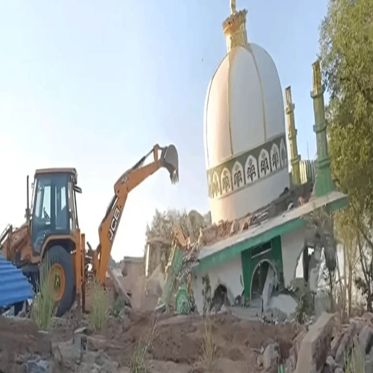 Encroachment authorities remove religious structures public