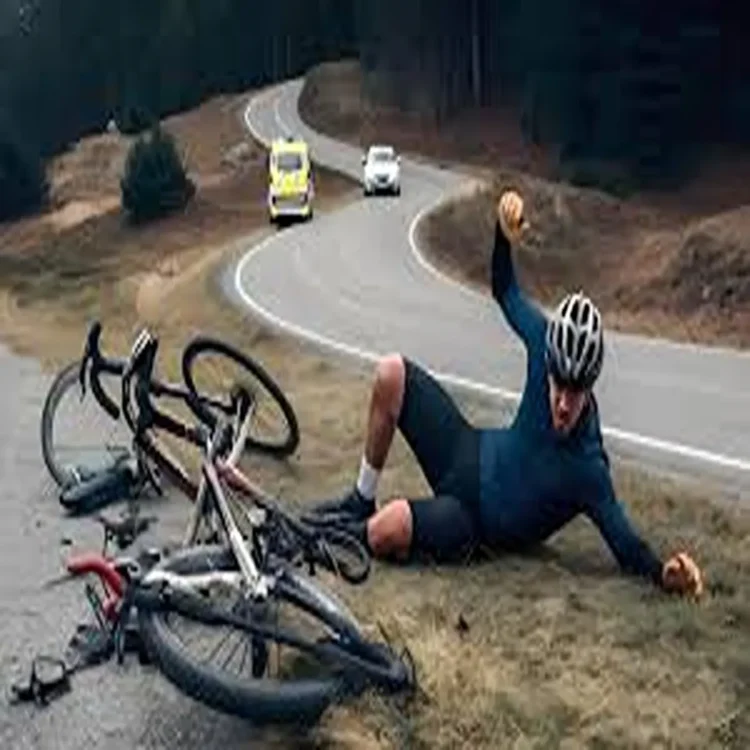Fatal highway collision cyclist dead