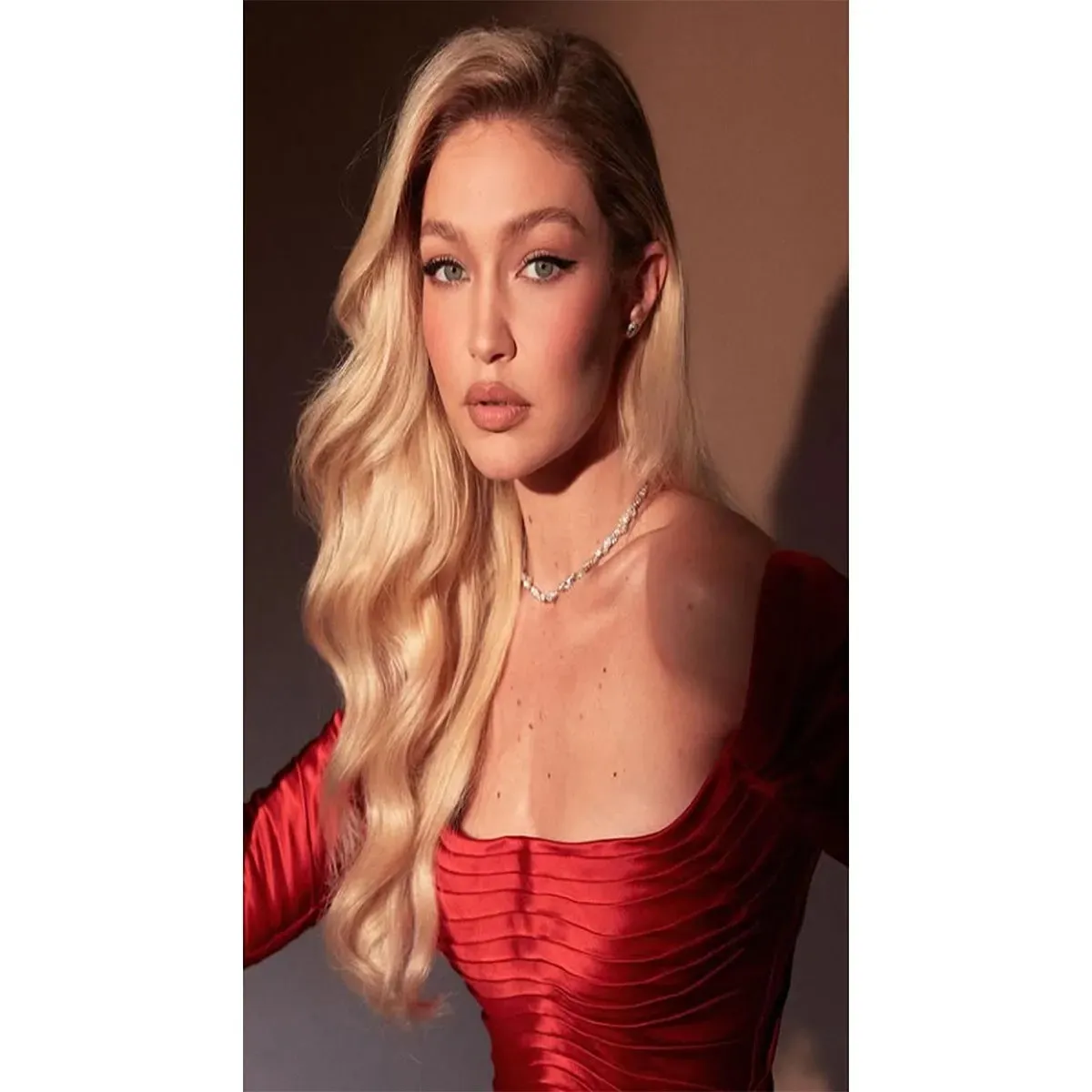 Modeling gigi hadid responds epstein files