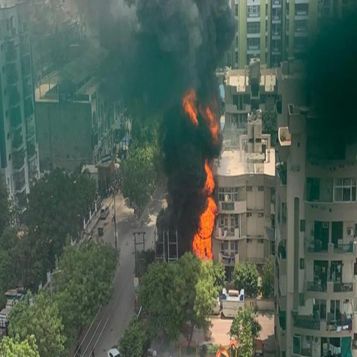 Fire high rise blaze indirapuram prompts