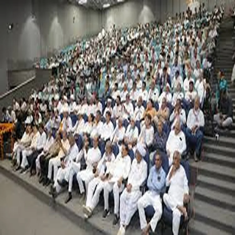 Inclusive hiring farmer support gujarat bank