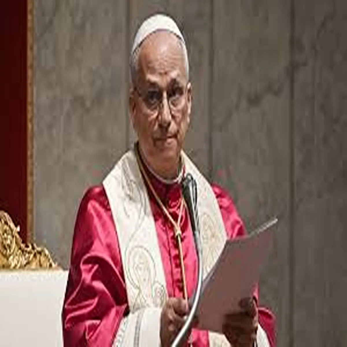 Conflict grieving iranian families urge pope