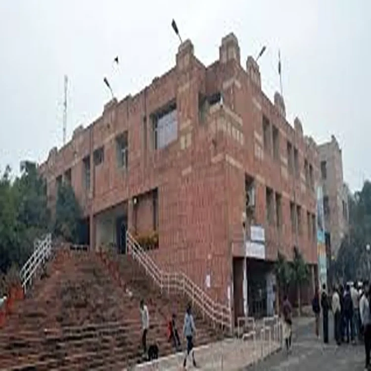 Jnu health centre issues concerns