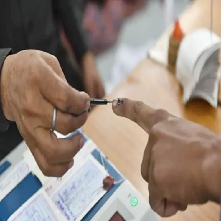 Maharashtra byelection voting update