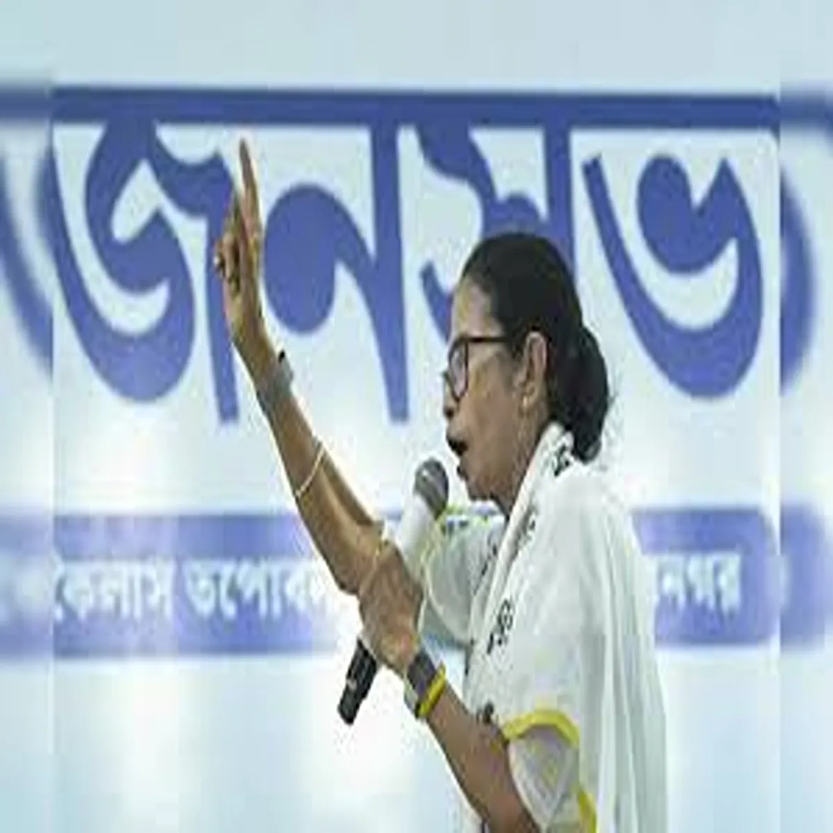 Elections mamata banerjee alleges conspiracy ahead