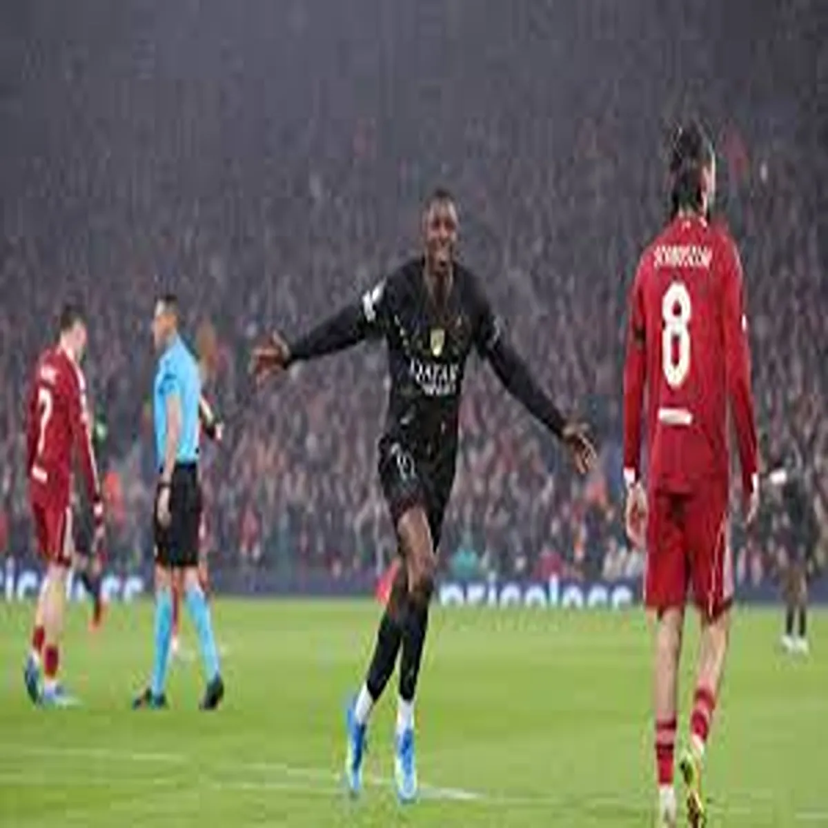 Football psg cruise past liverpool seal