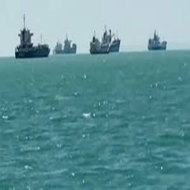 Strait hormuz naval standoff