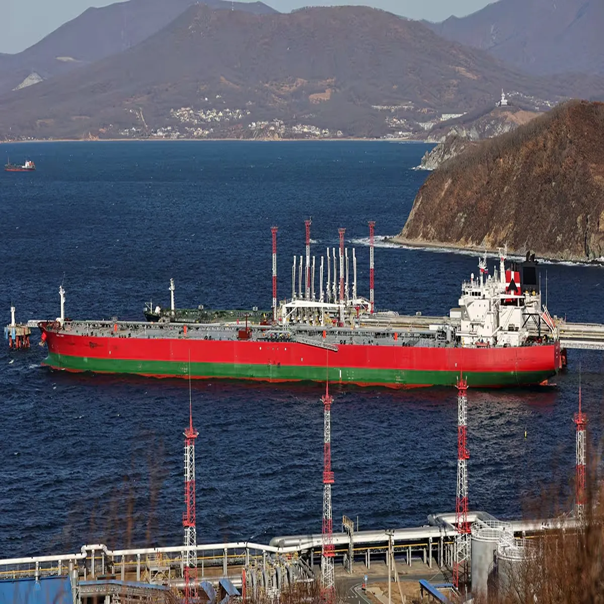 Energy defends temporary russian oil waiver