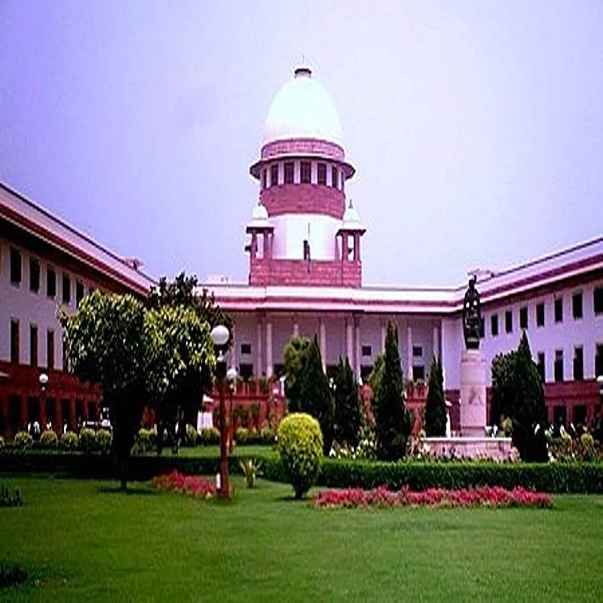 Justicesystem supreme court questions kerala police