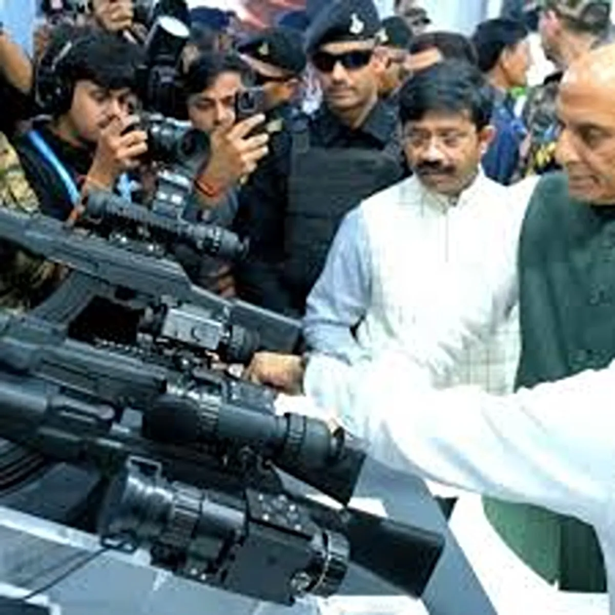 Defence army chief highlights indigenous innovation