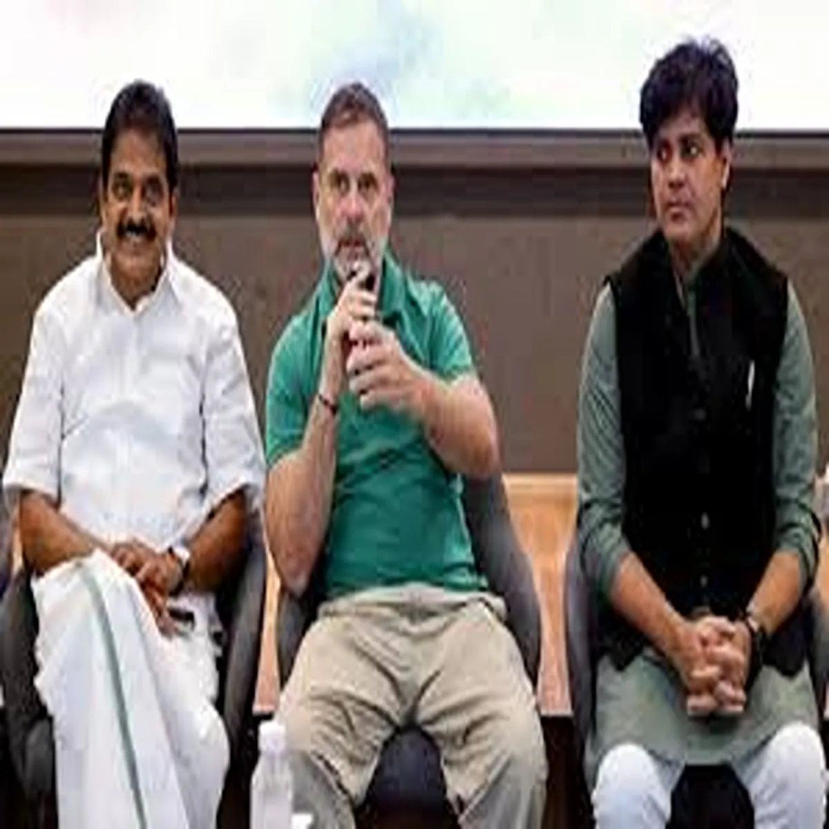 Politics bjp intensifies criticism after rahul