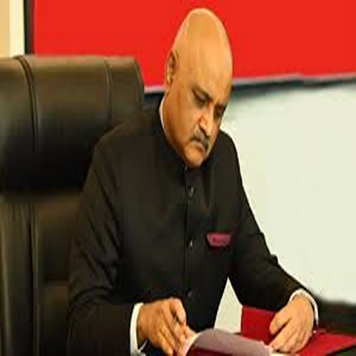 Cbi director extension government extends praveen