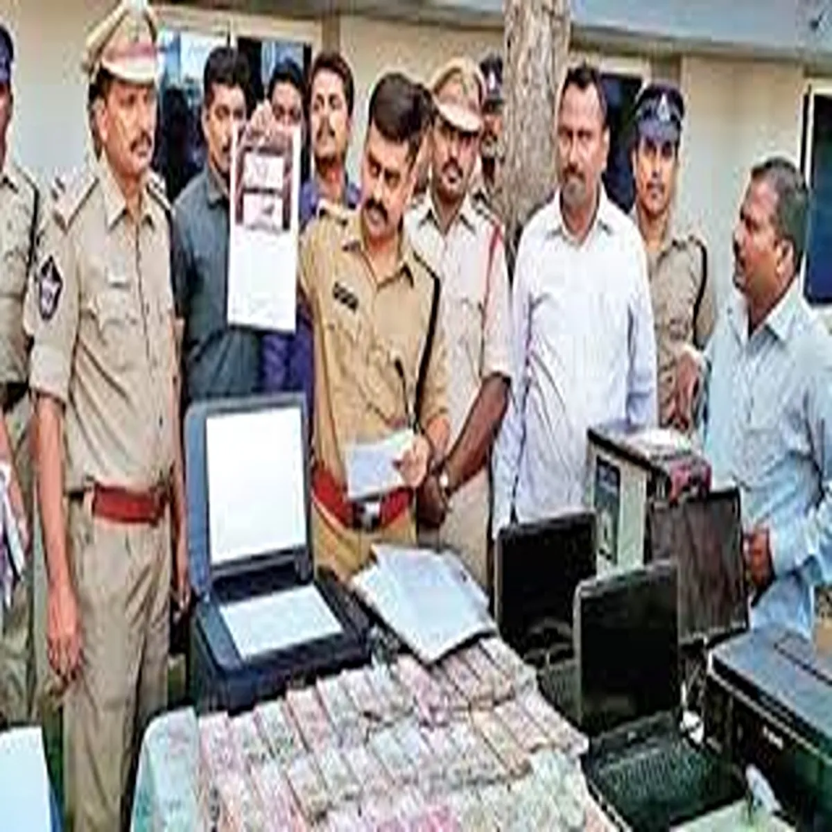 Currencycrime chittoor fake currency case puts