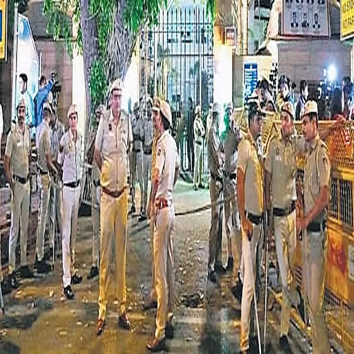 Recovery delhi police reunite nearly 200