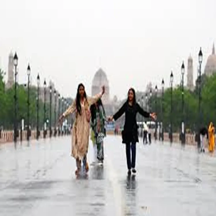 Delhi rain thunderstorm weather update