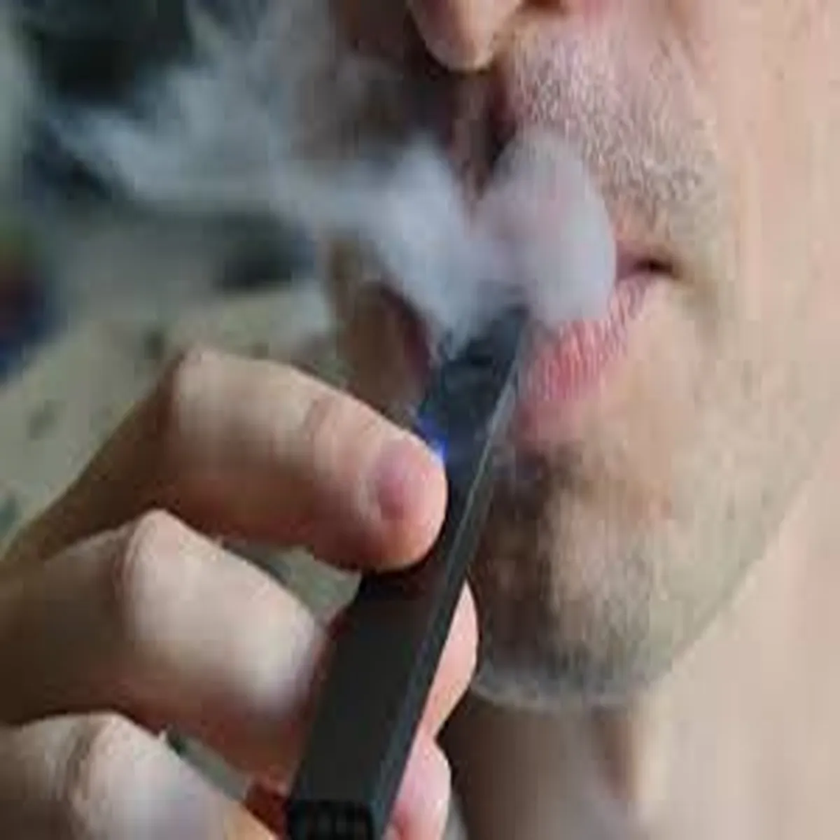 Cybercrime dri uncovers massive illegal vape