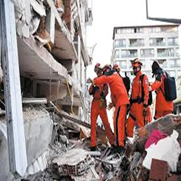 Earthquake rescue southern china collapse