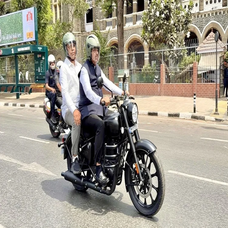 Fadnavis bike ride row maharashtra