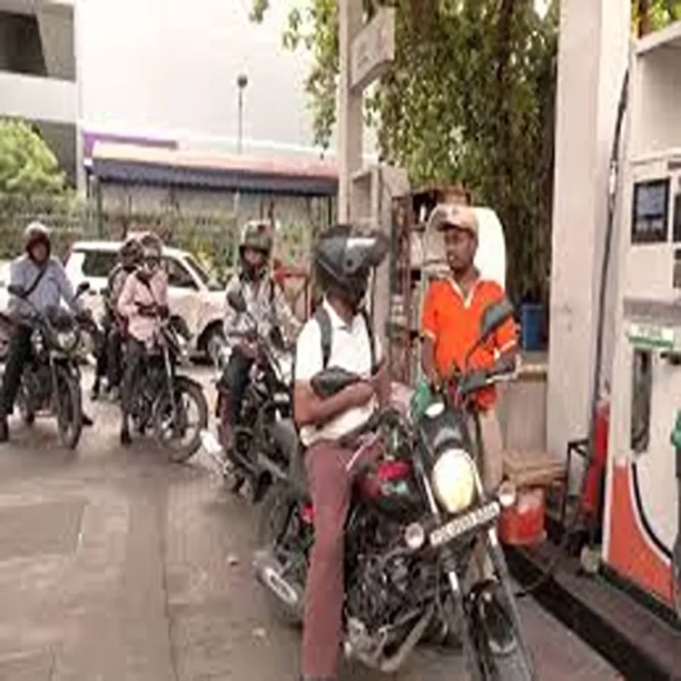 Fuel price burden delhi residents