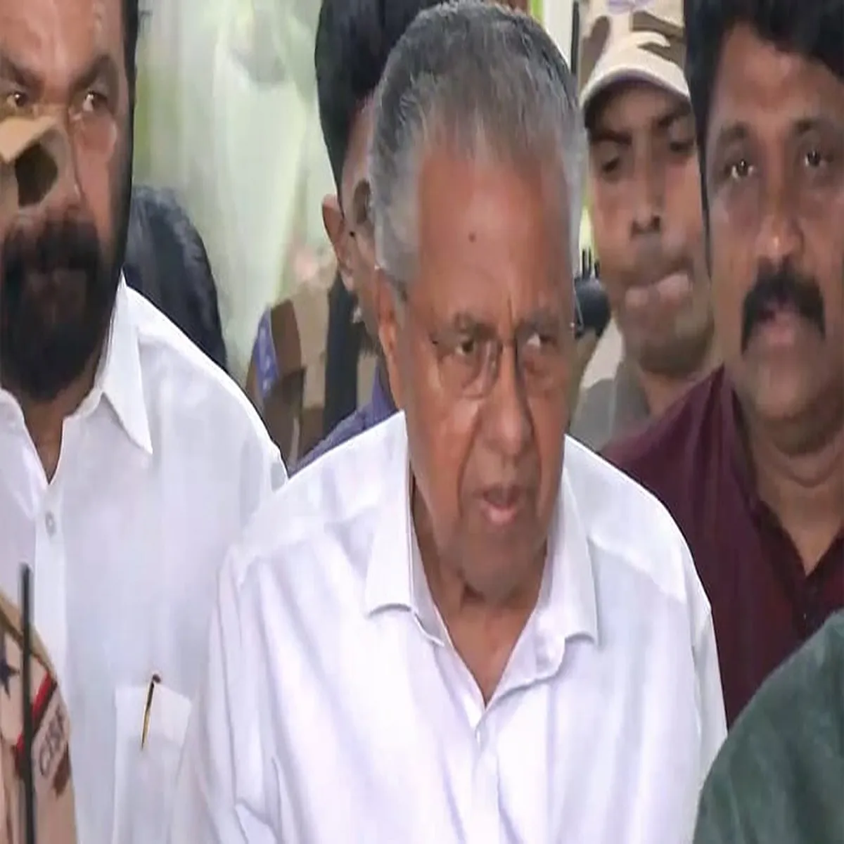 Fuelprices pinarayi vijayan attacks centre over