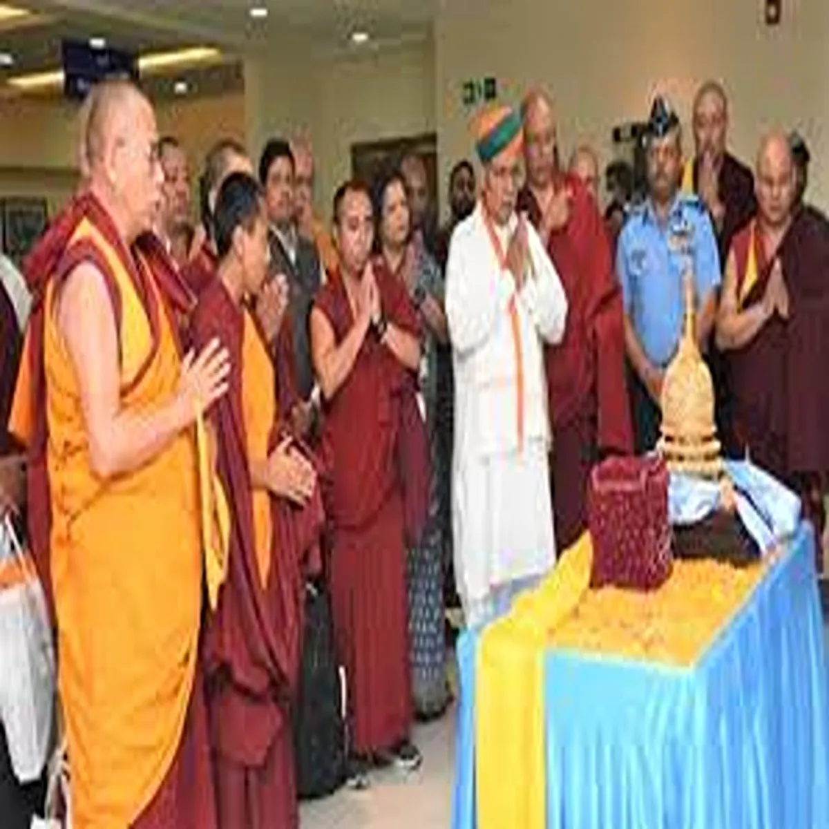 Diplomacy india carries sacred buddhist relics