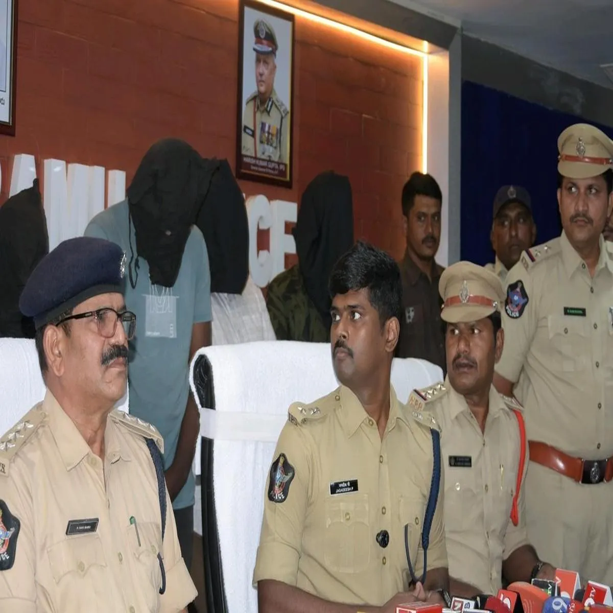 Bettingracket police crack international ipl gambling