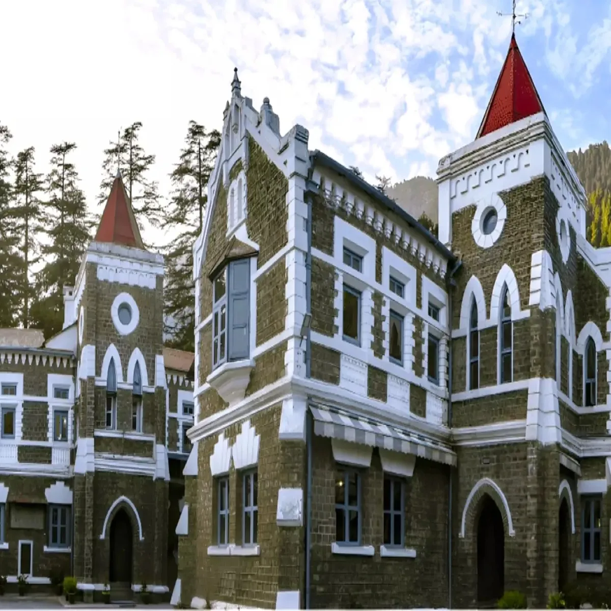 Justicesystem uttarakhand high court seeks clear