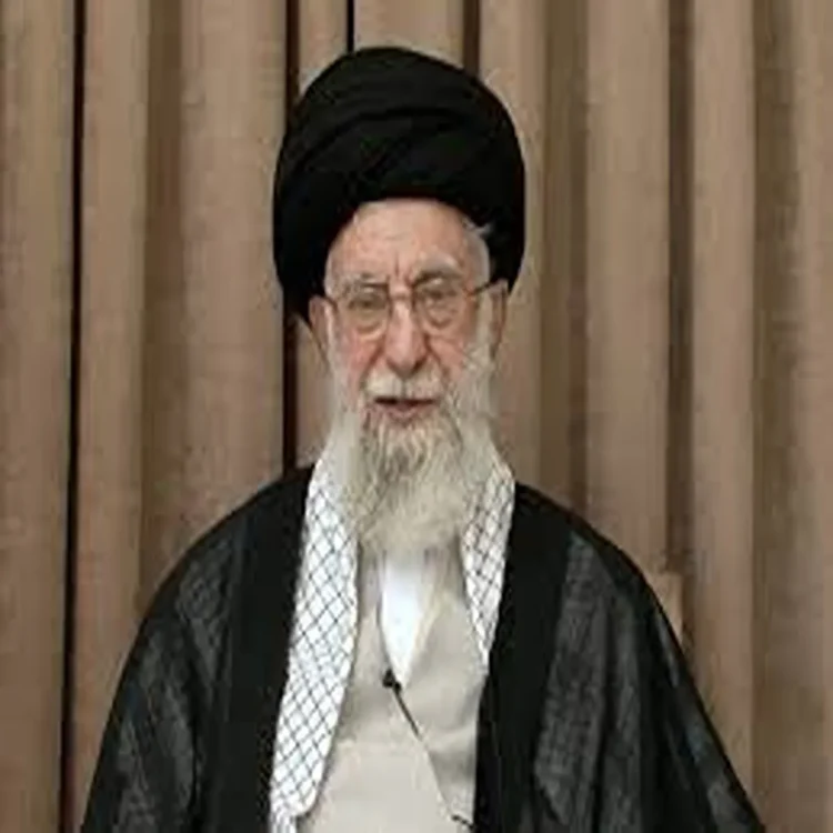 Khamenei us bases middle east warning
