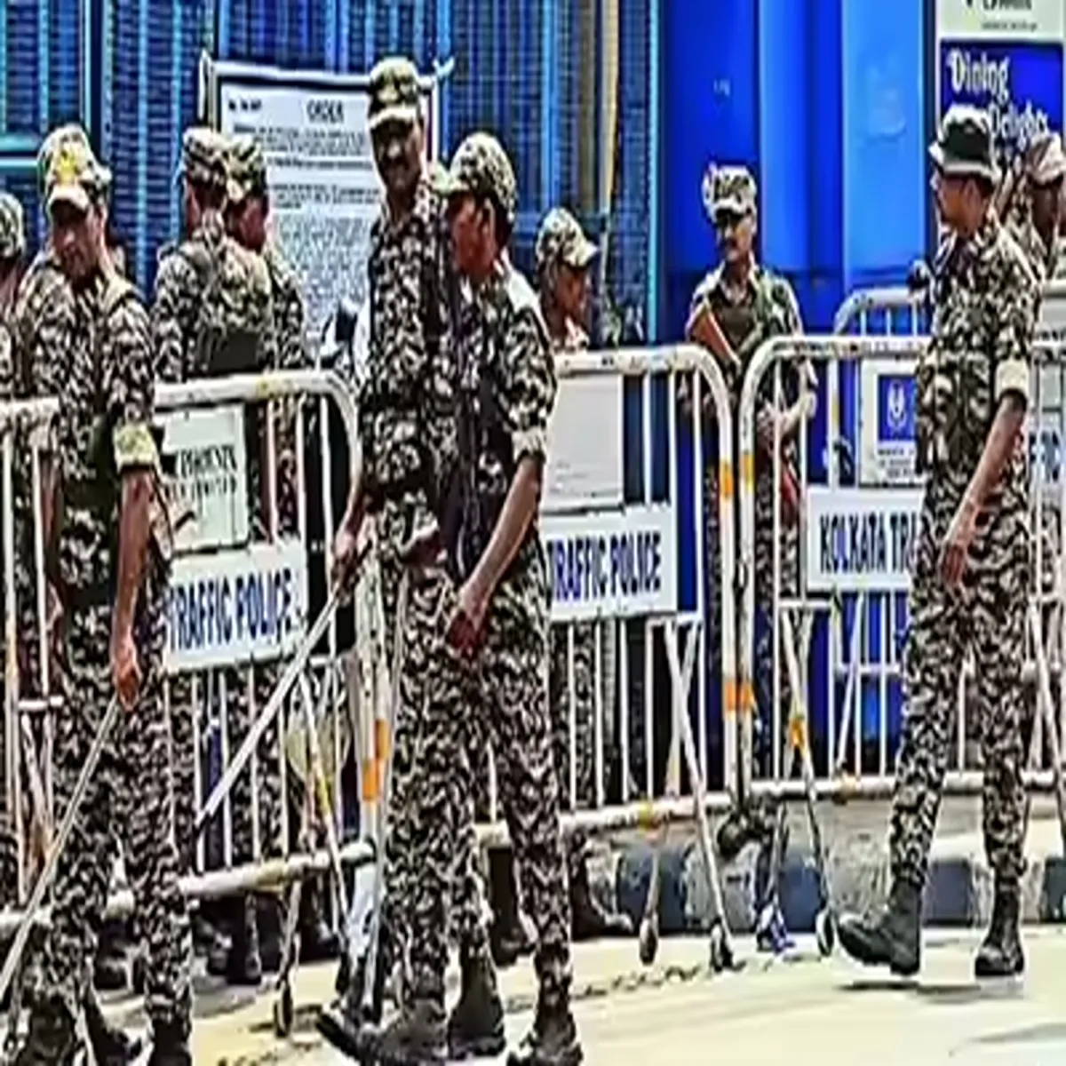 Election update kolkata removes high security