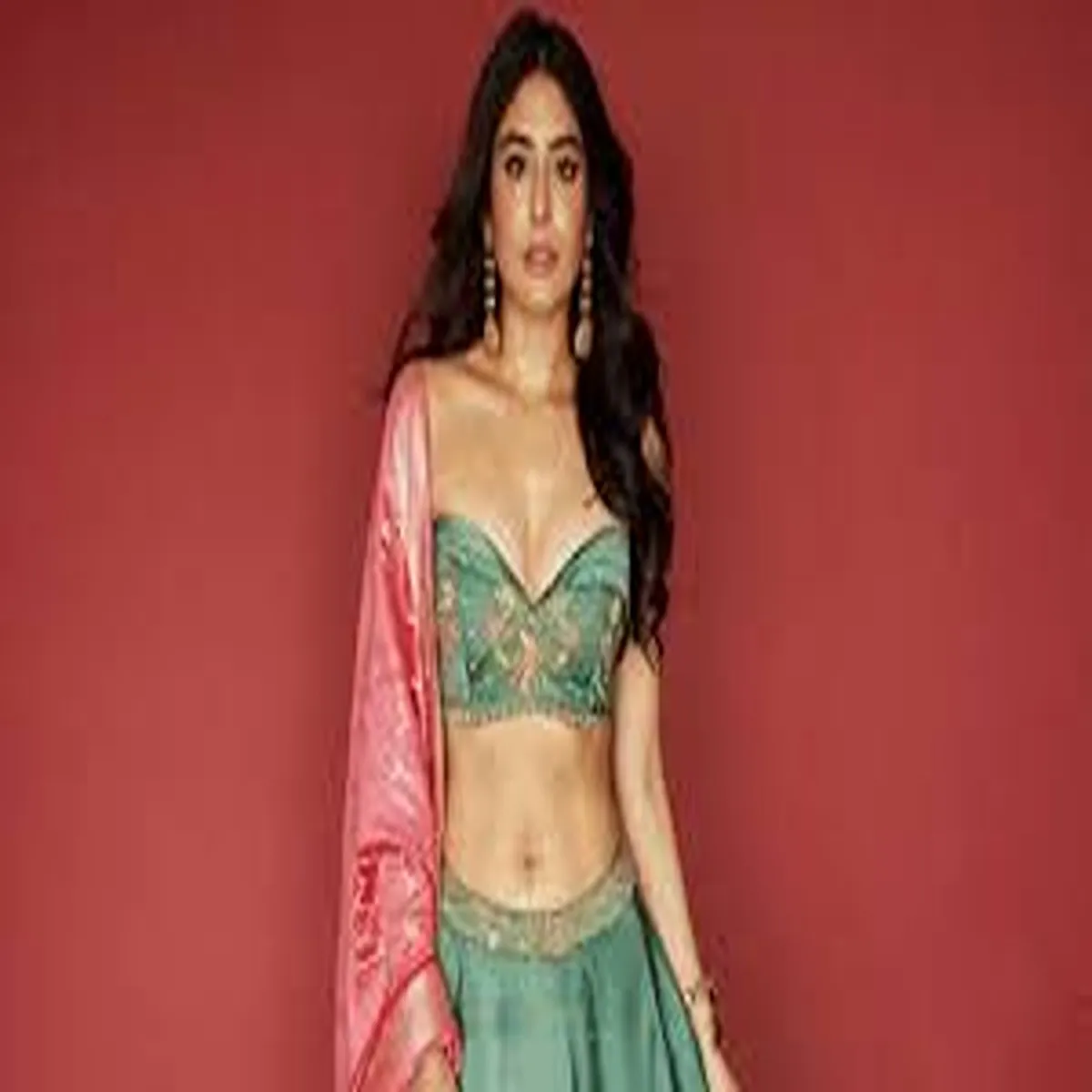 Fashion trends kritika kamra reflects personal