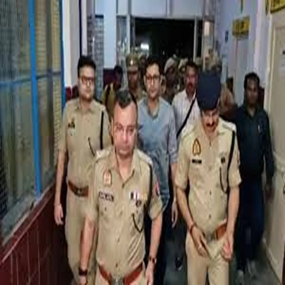 Crime police shoot suspect accused assault