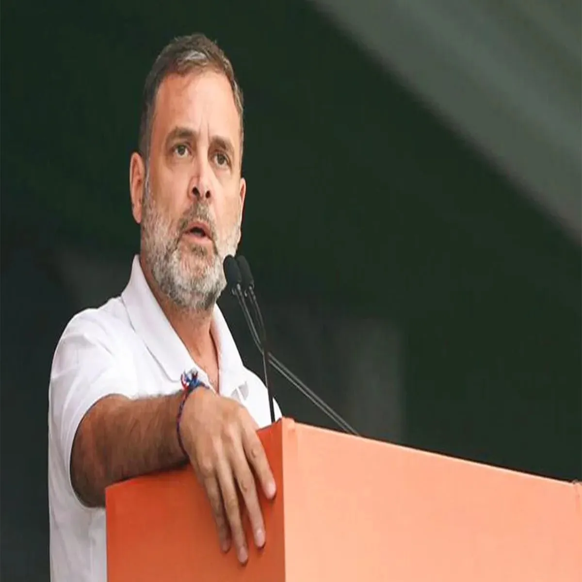 Politics rahul gandhi targets modi over