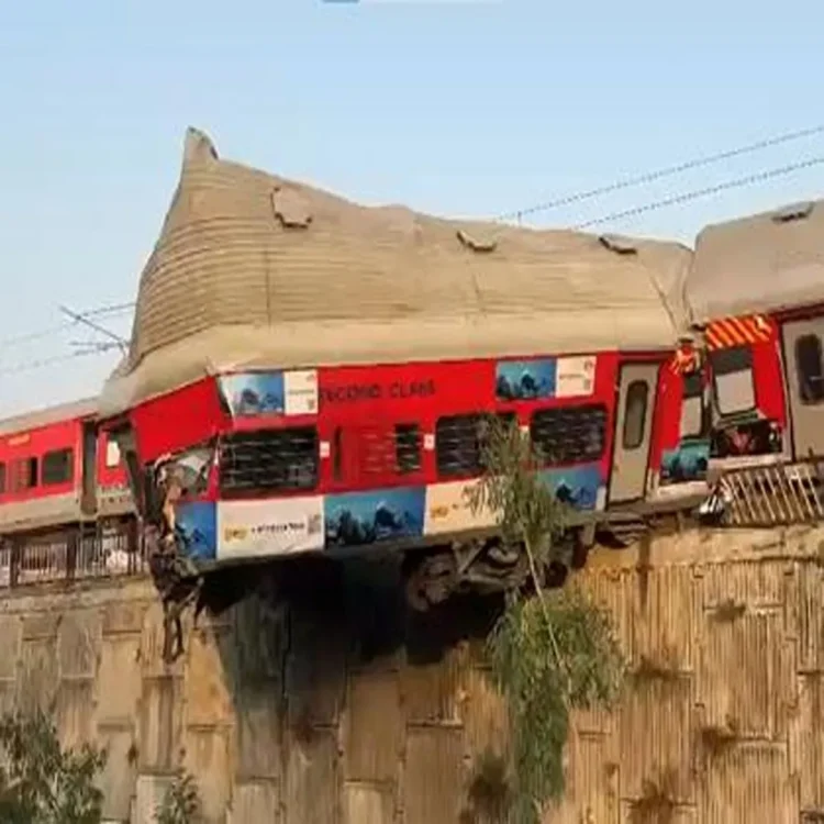 Railways ujjaini express derail rishikesh