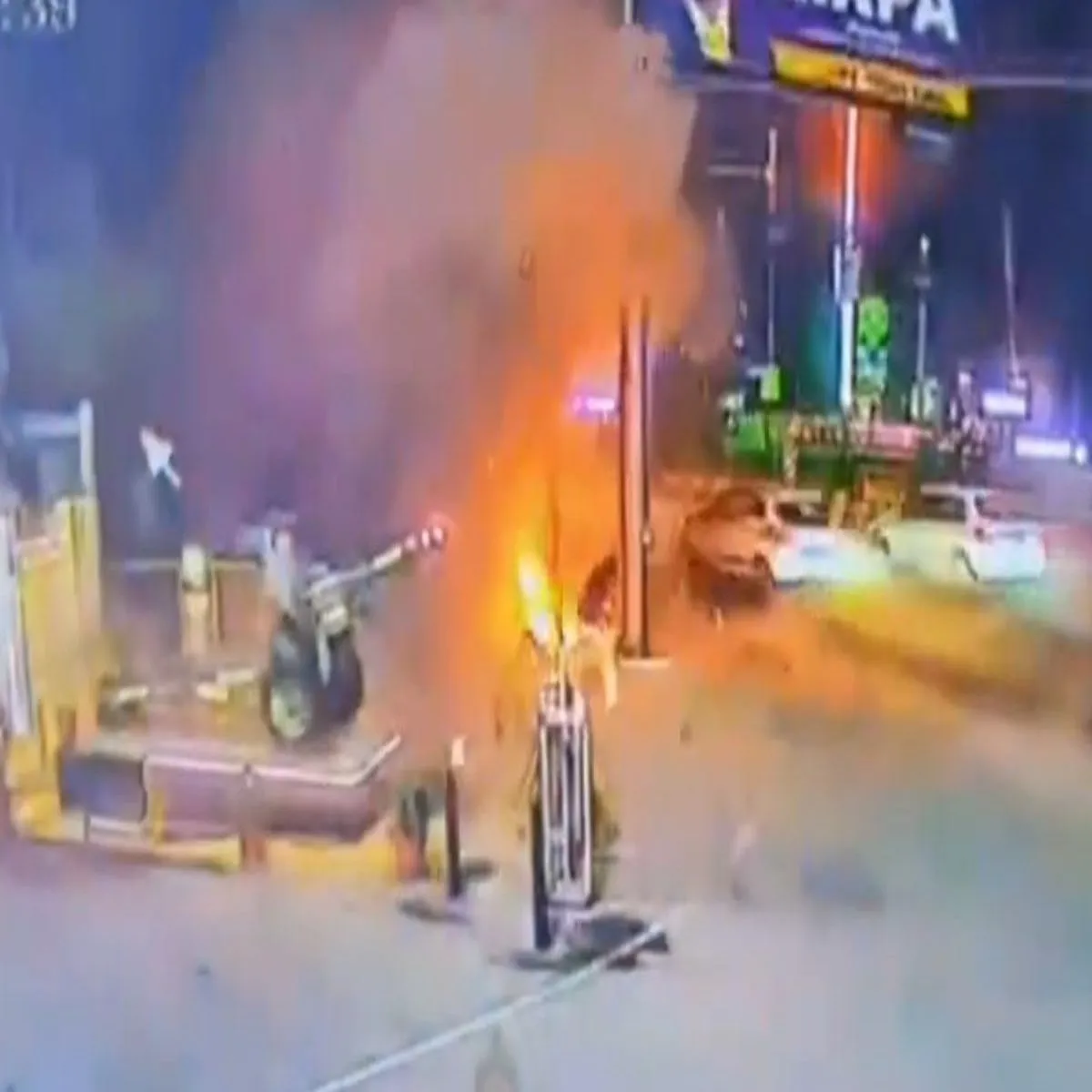 Securityalert twin punjab blasts near defence