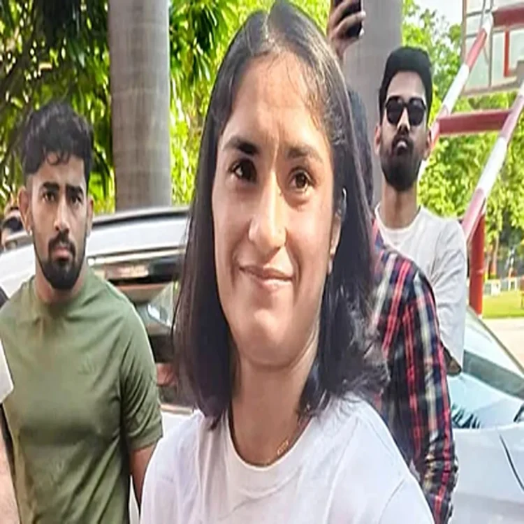Sportslaw wfi vinesh phogat ban