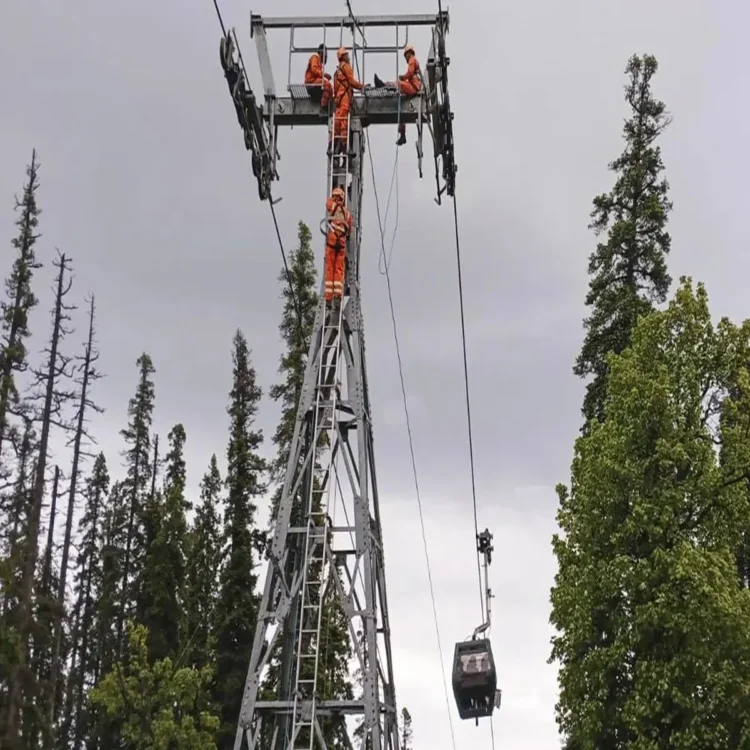 Tourism rescue gulmarg gondola evacuation