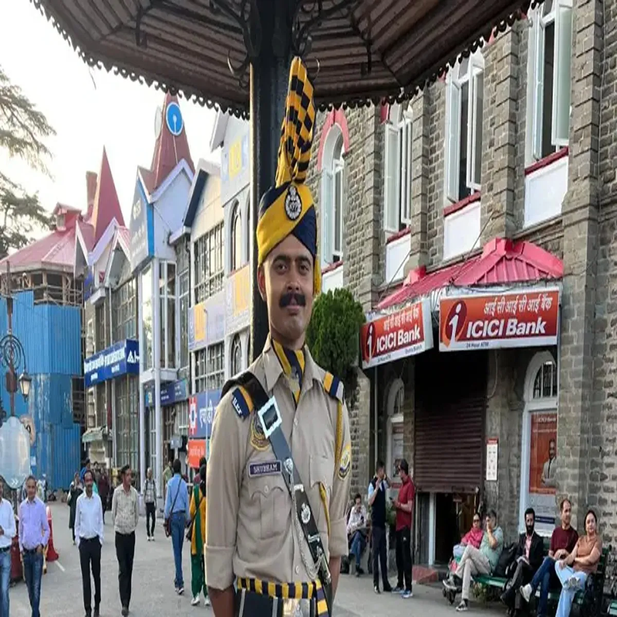 Tourism shimla ceremonial police officers become