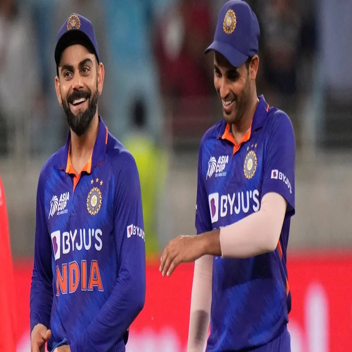Ipl records virat kohli salutes bhuvneshwar