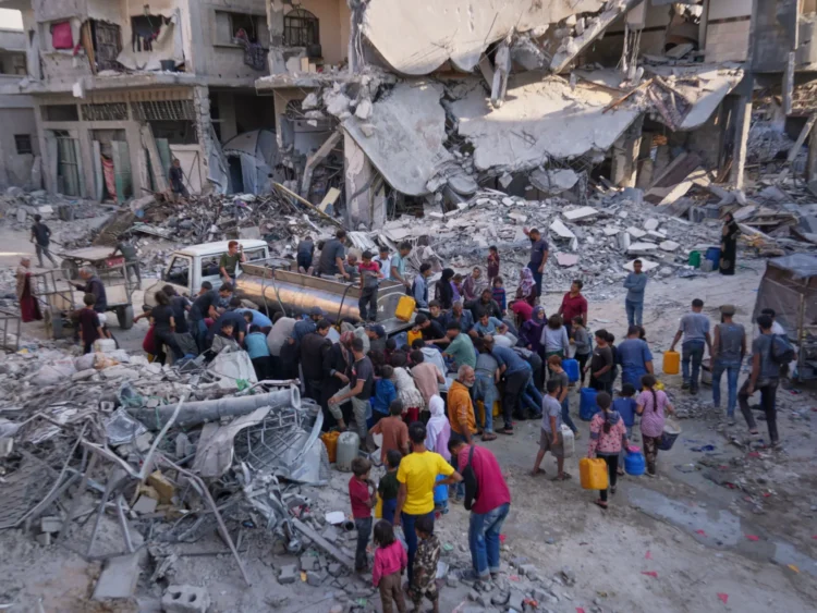 Humanitarianaid un reports large scale relief collection despite gaza access delays