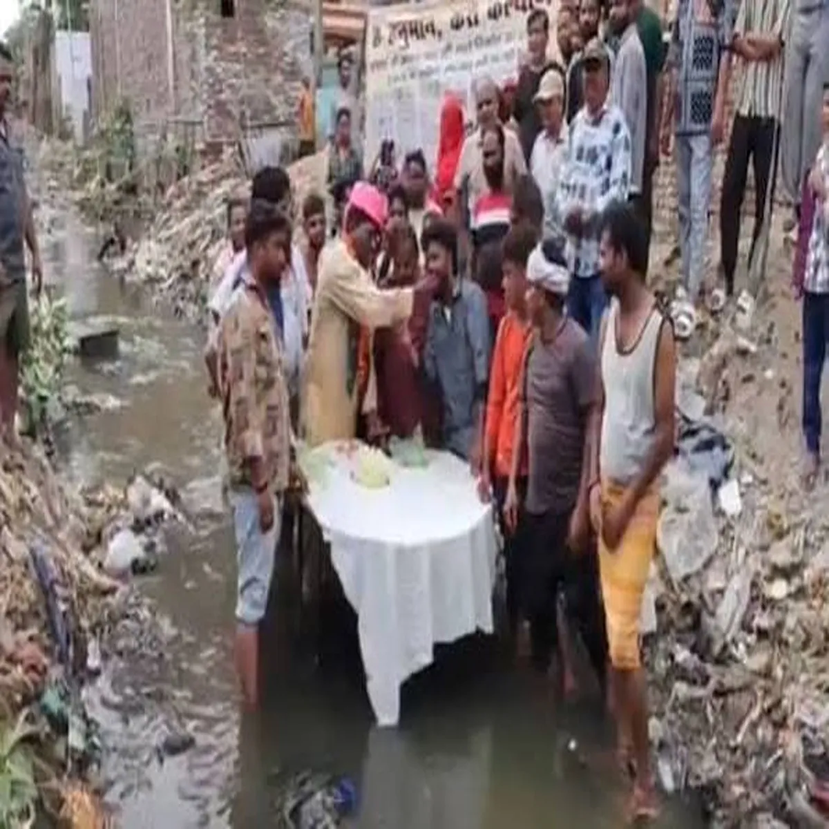 Cyberprotest bjp councillor marks birthday inside