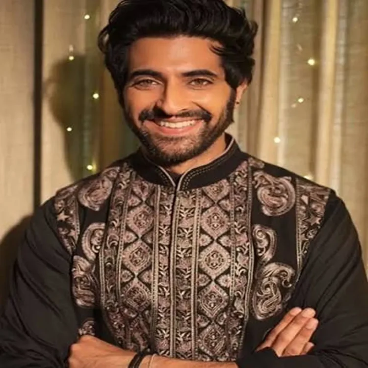 Akshay oberoi shares king experience
