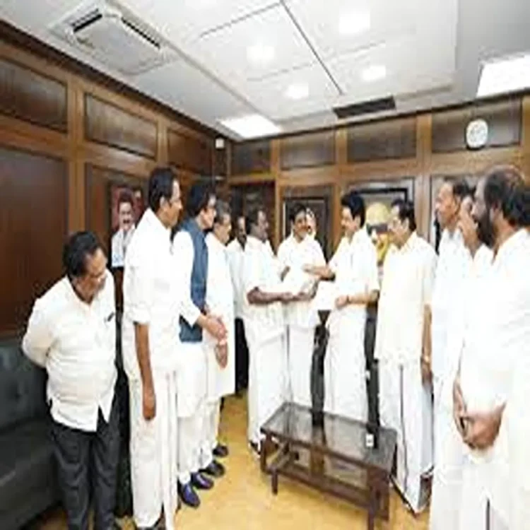 Alliance politics stalin congress tvk support