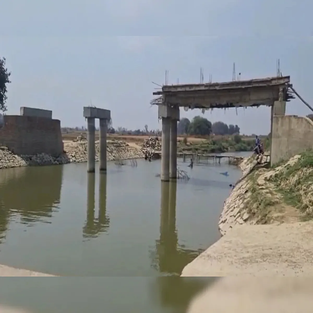 Bridgeproject tribal villagers await long promised