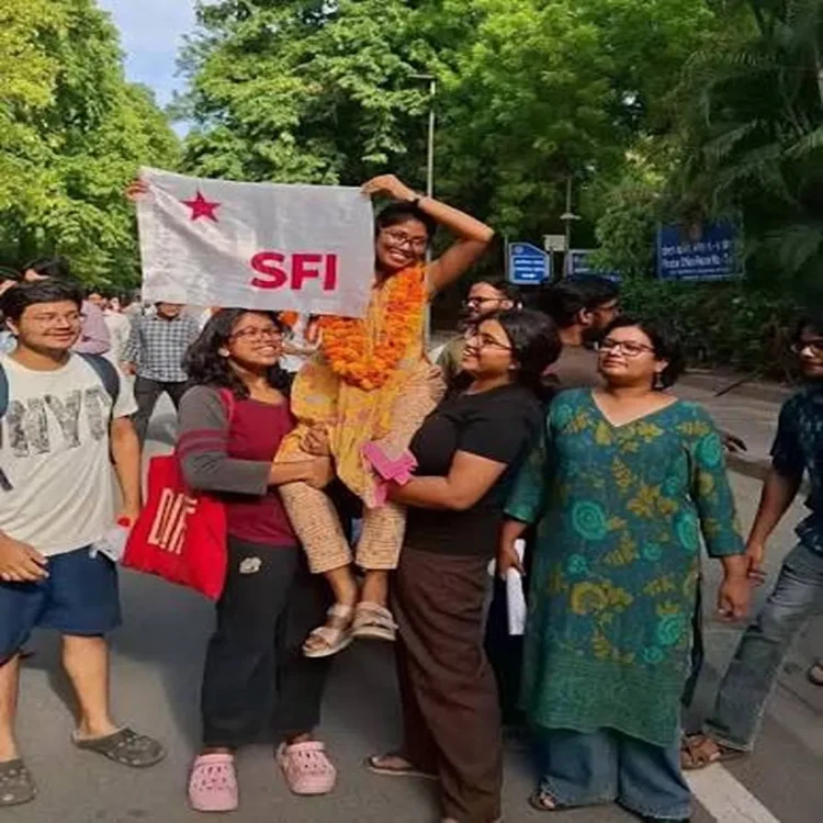 Campus elections sfi du icc victory