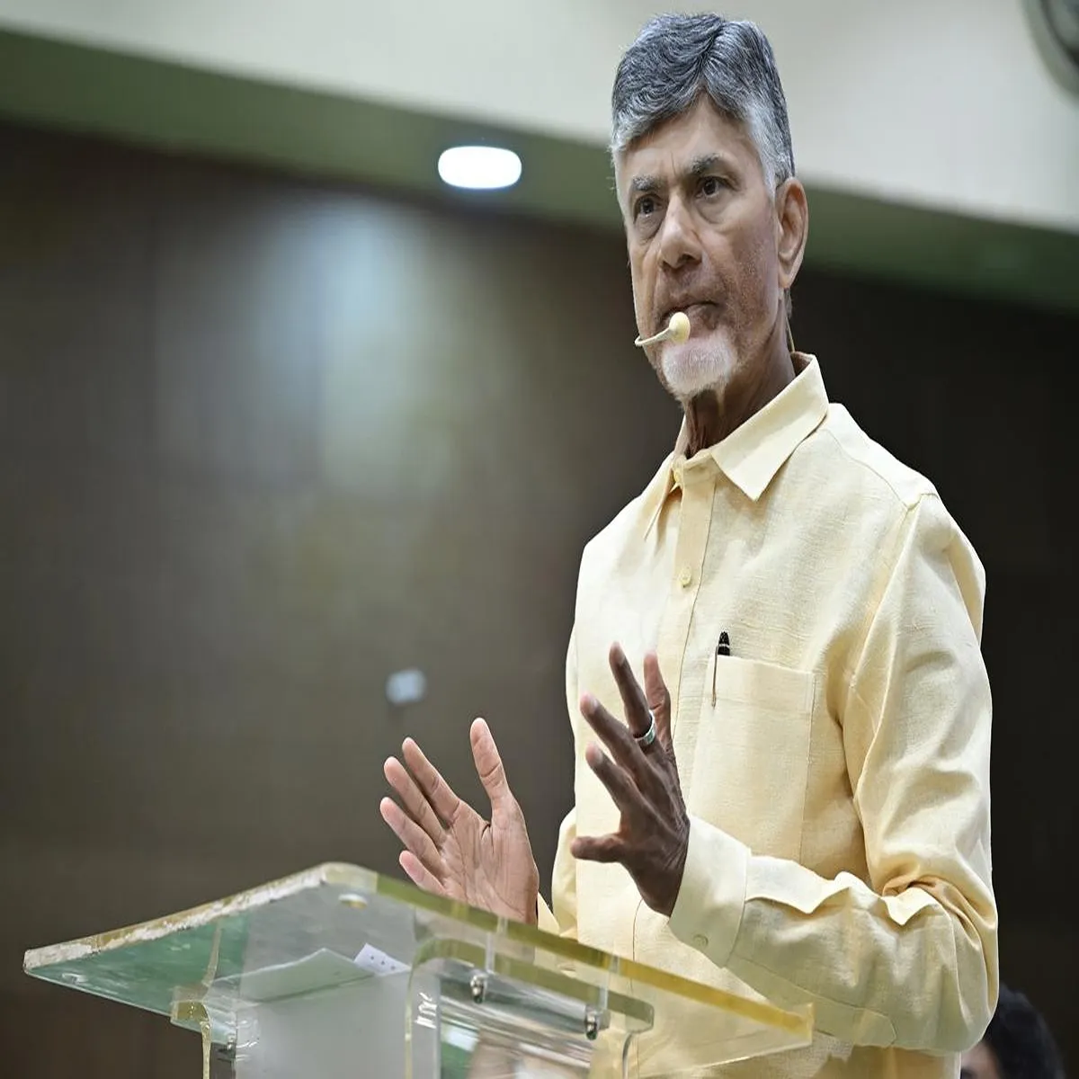 Seokeyword chandrababu naidu criticises ysrcp over