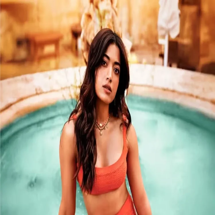 Cocktail2 rashmika bold new direction