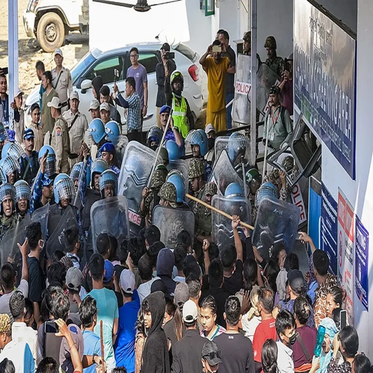 Conflict hospital protests security tightened