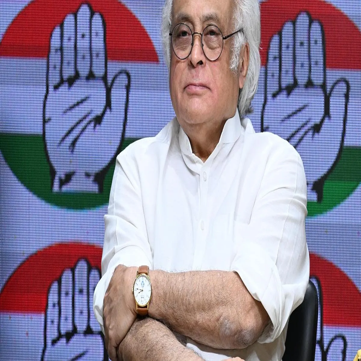 Investment congress raises concerns over weak