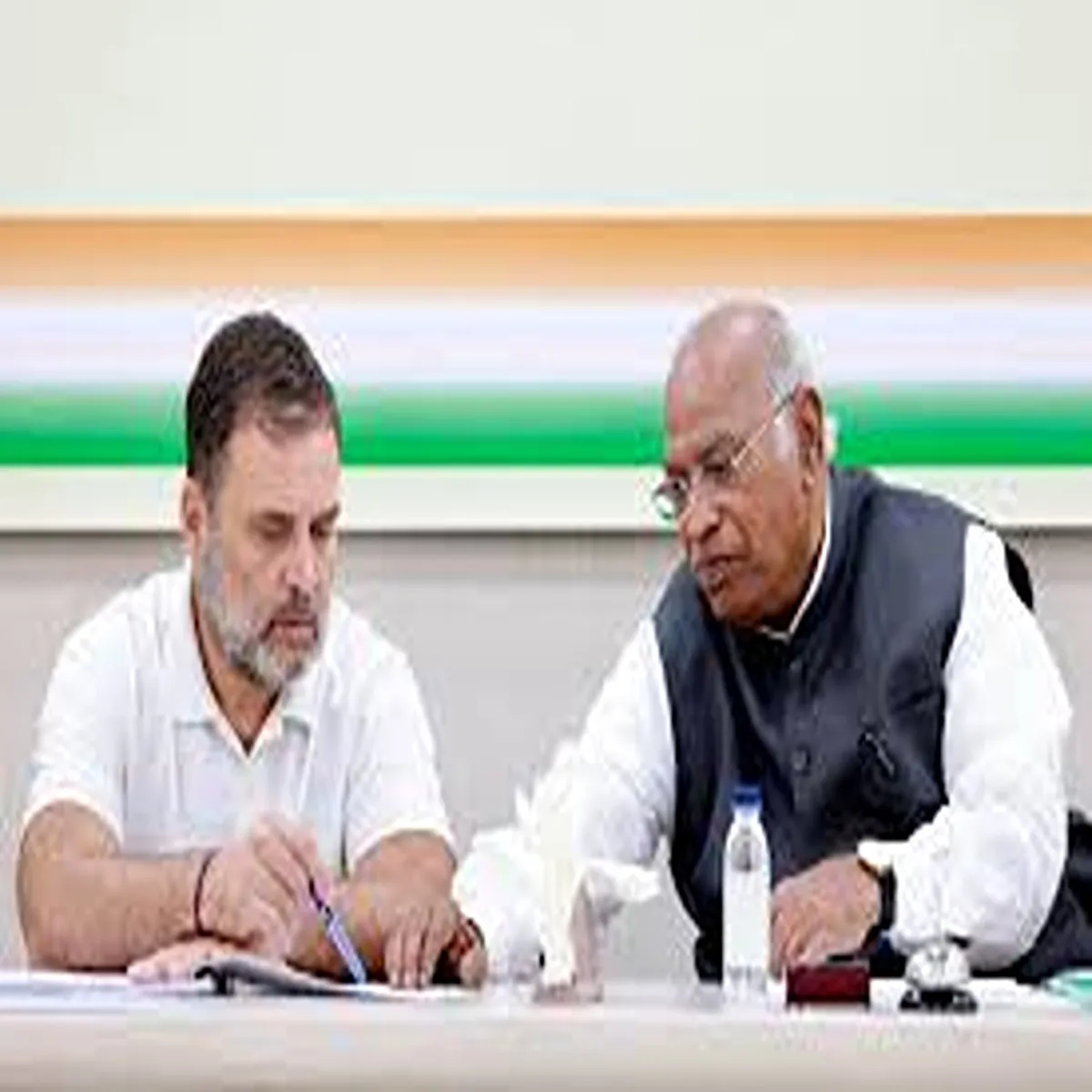Congress rajasthan leadership row rekindles political